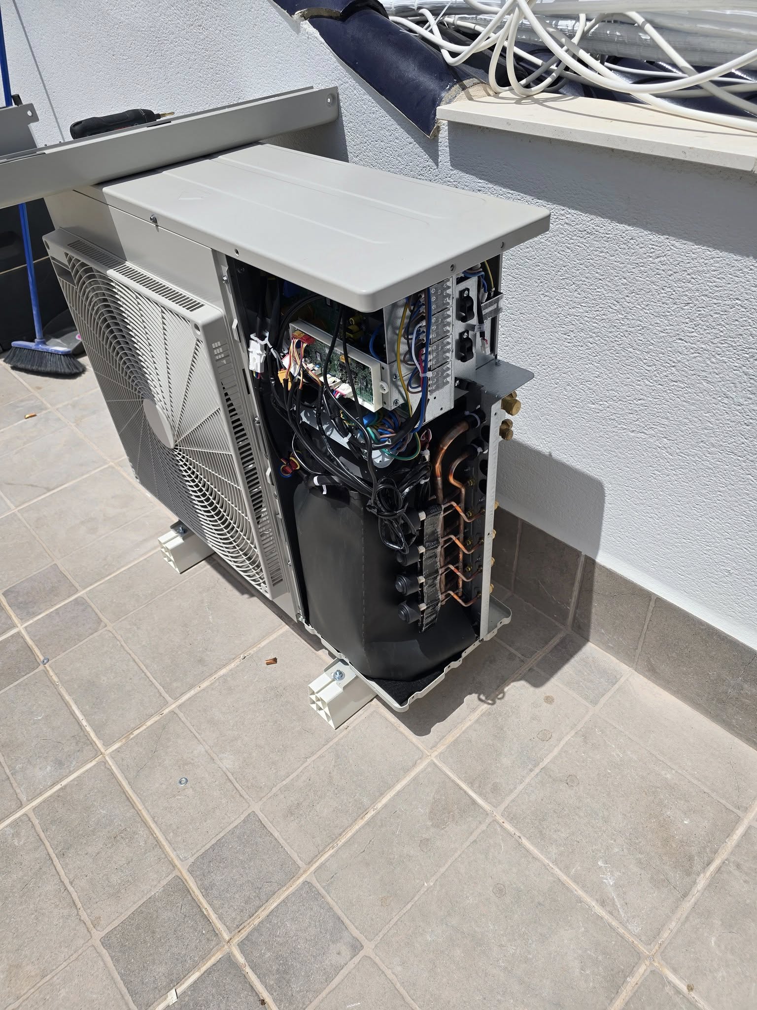 Professional Air Conditioning Installation on the Costa Blanca