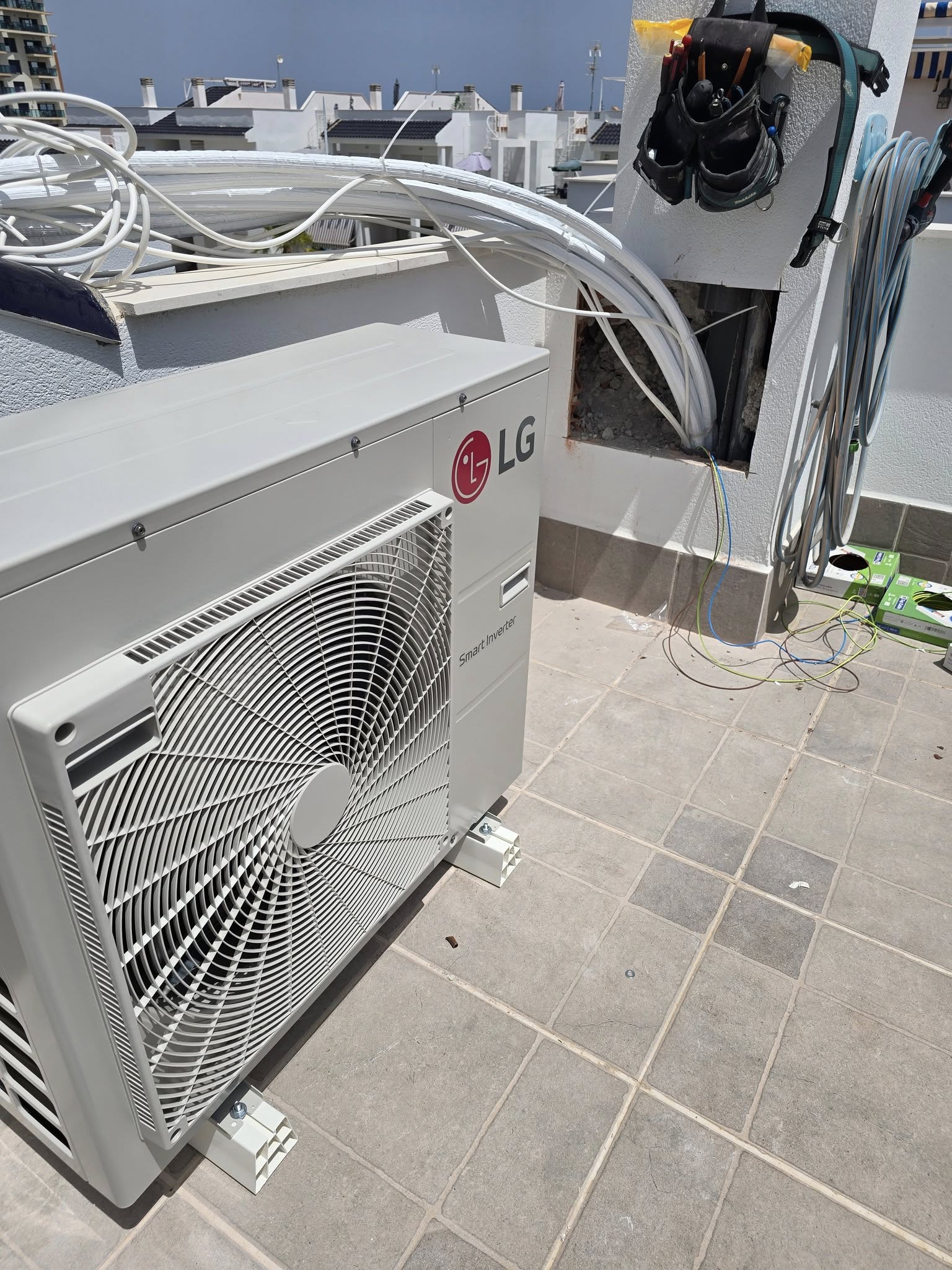 Professional Air Conditioning Installation on the Costa Blanca
