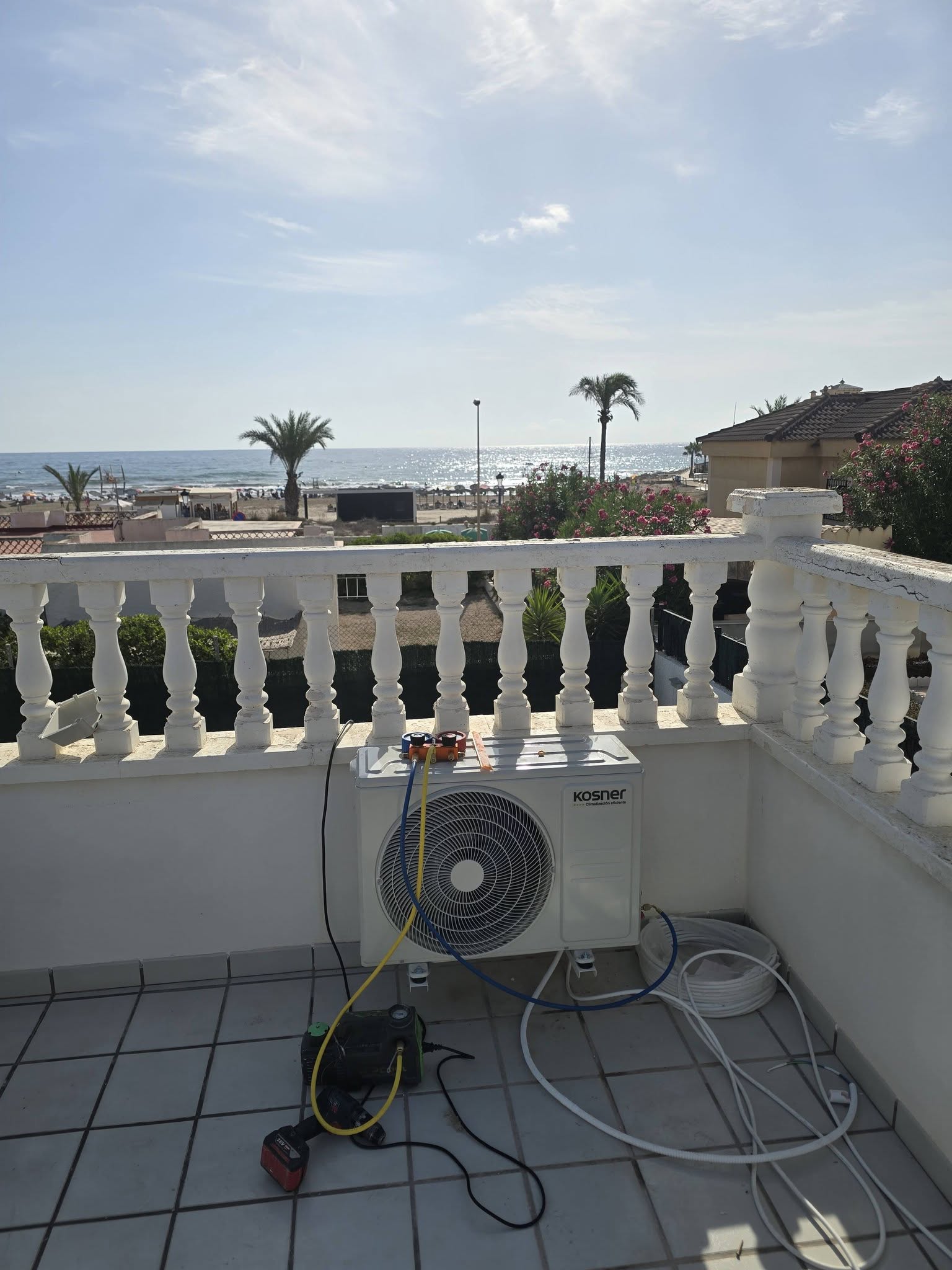 Kosner air conditioning unit professionally installed at a Costa Blanca property
